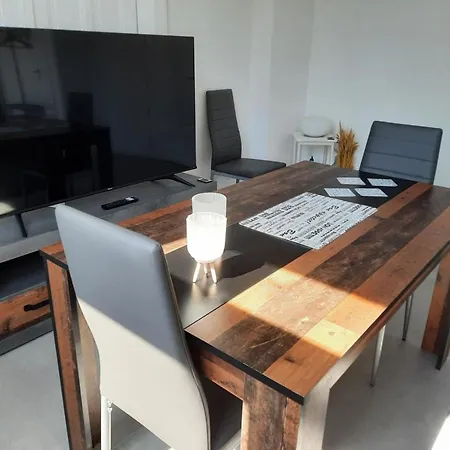 Bayernhaus 1og Rechts 빌헬름스하펜